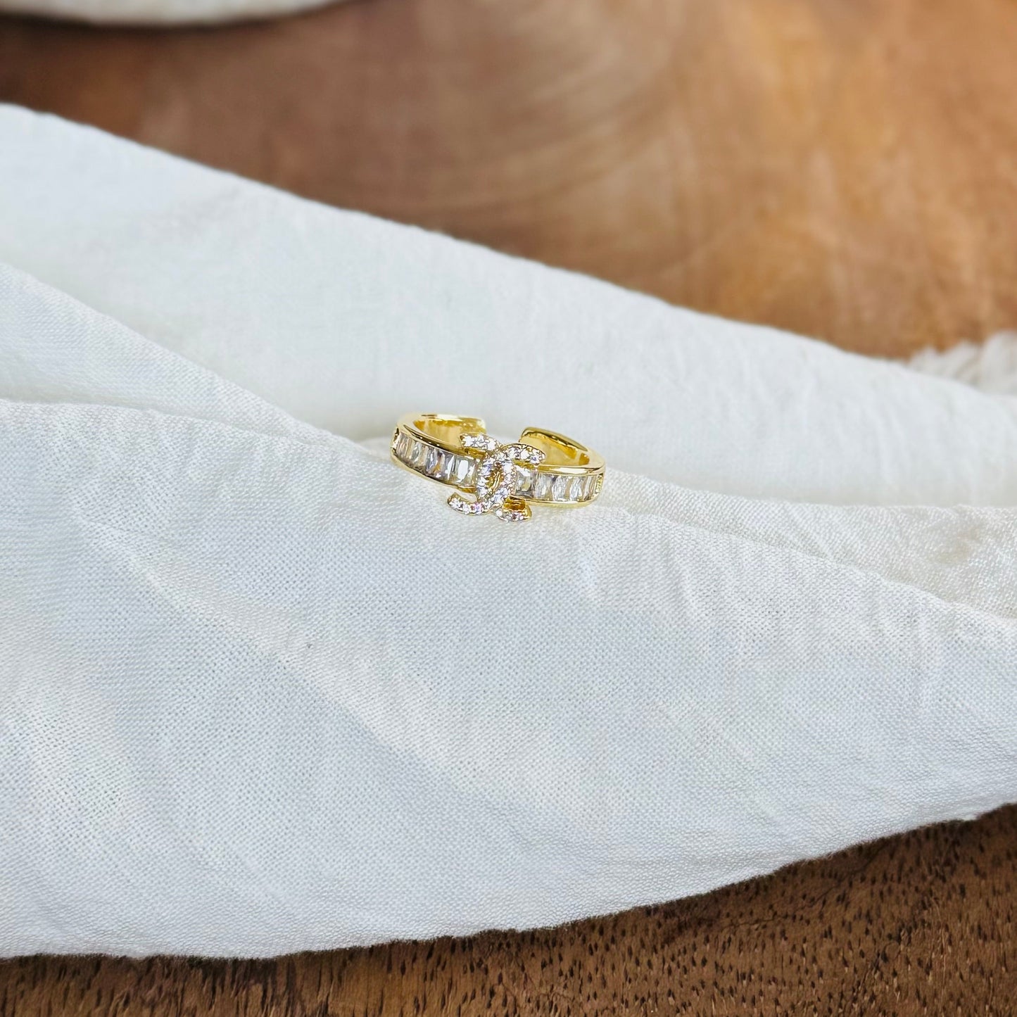 CECILIA RING