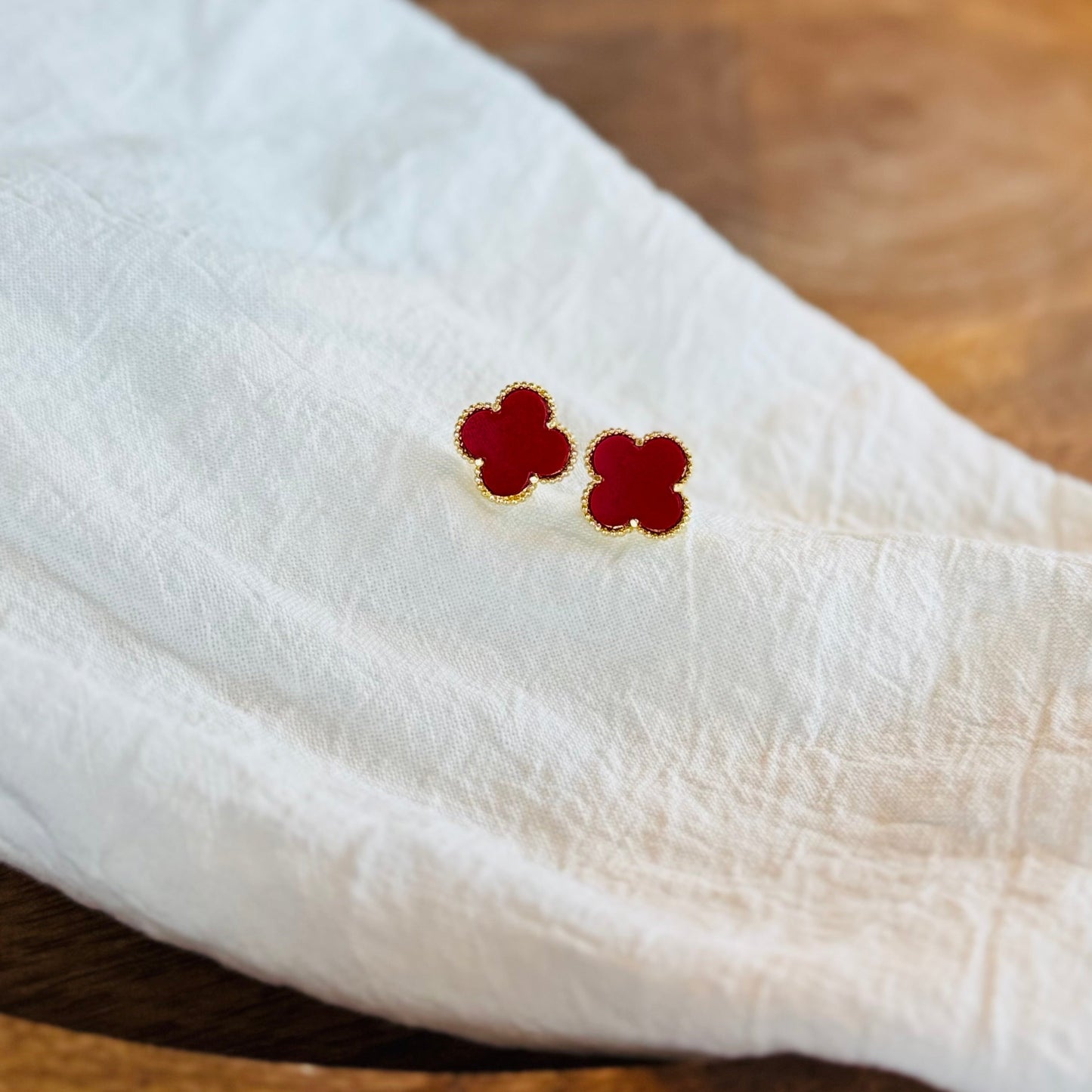 RED CLOVER SET
