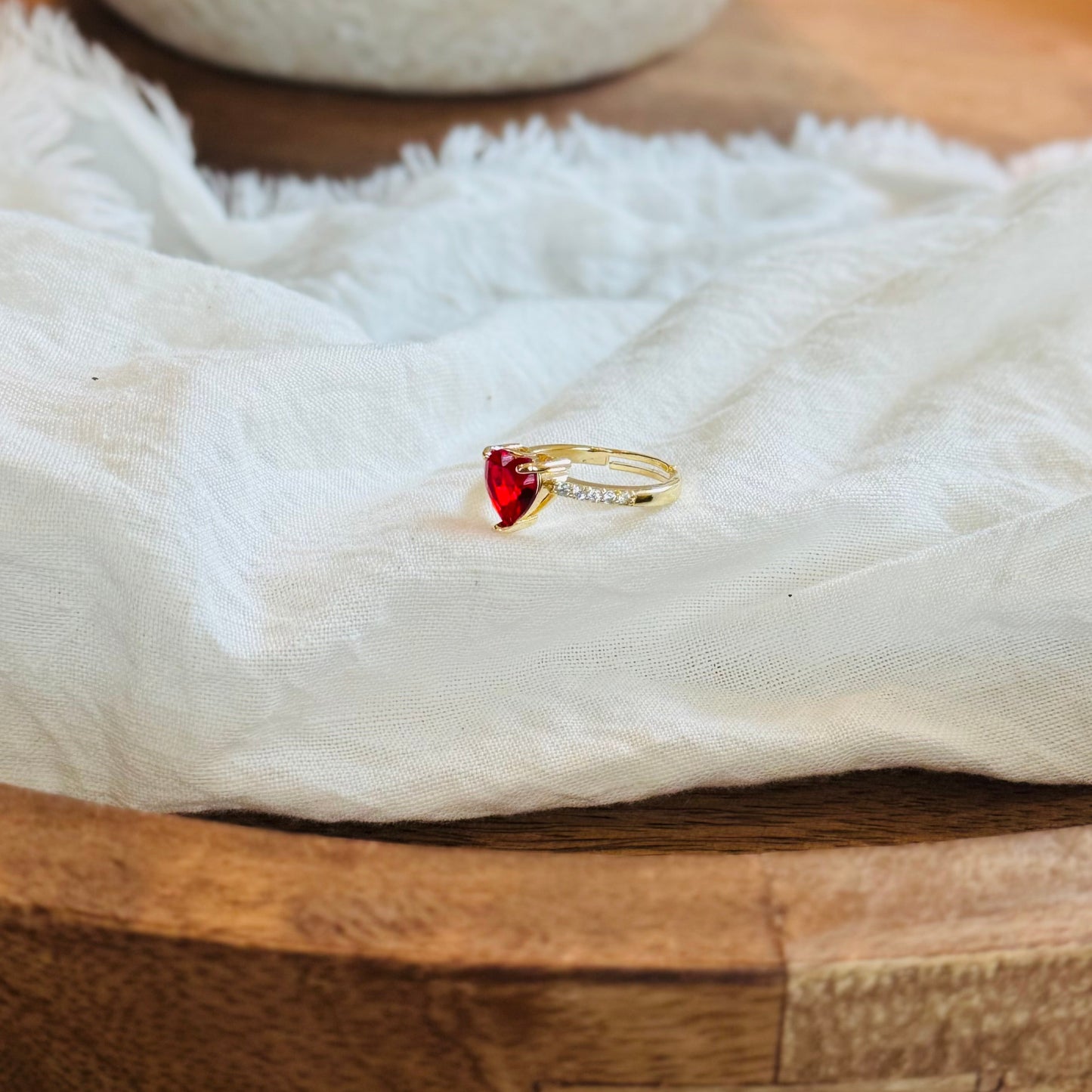 LOVE RING
