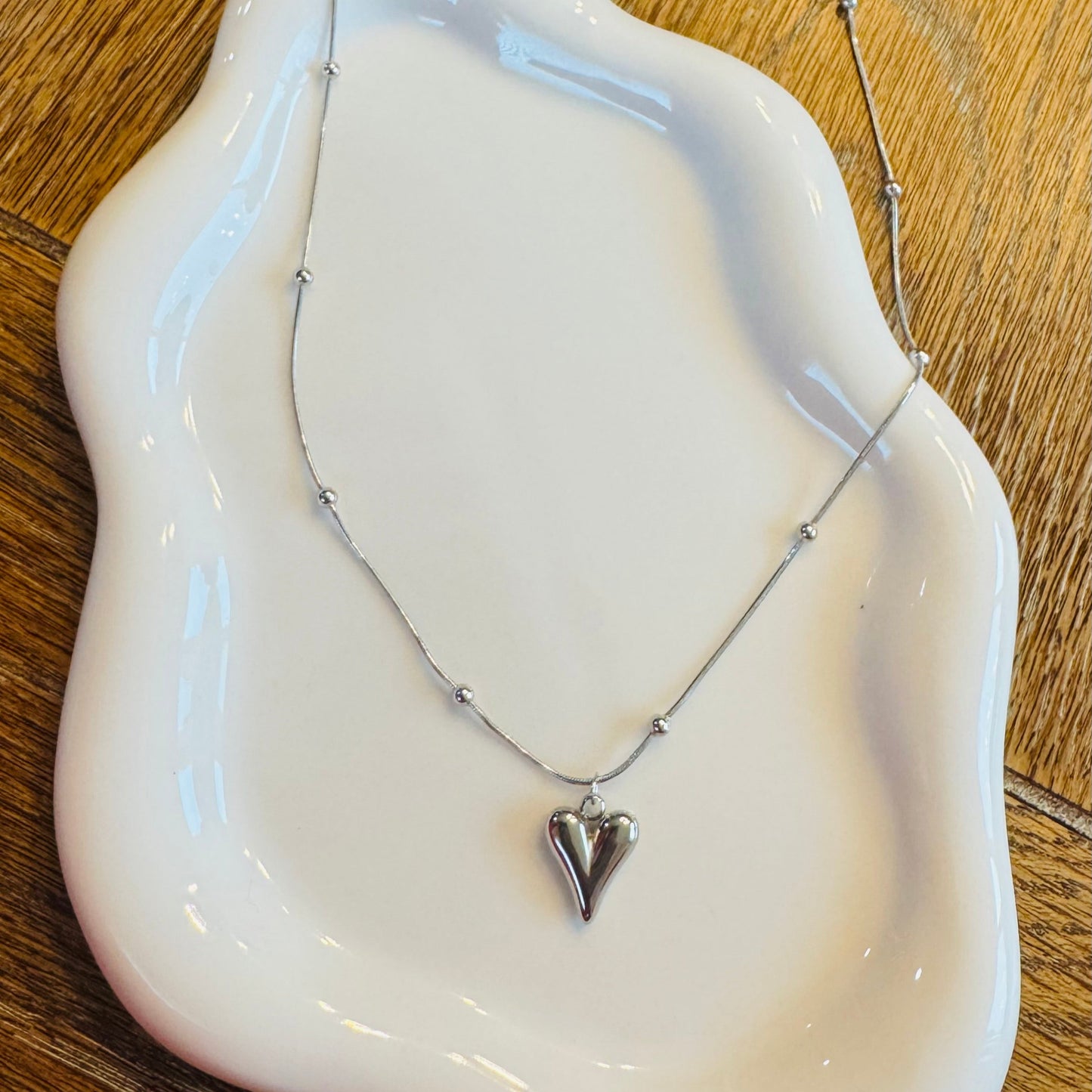 ABIGAIL NECKLACE