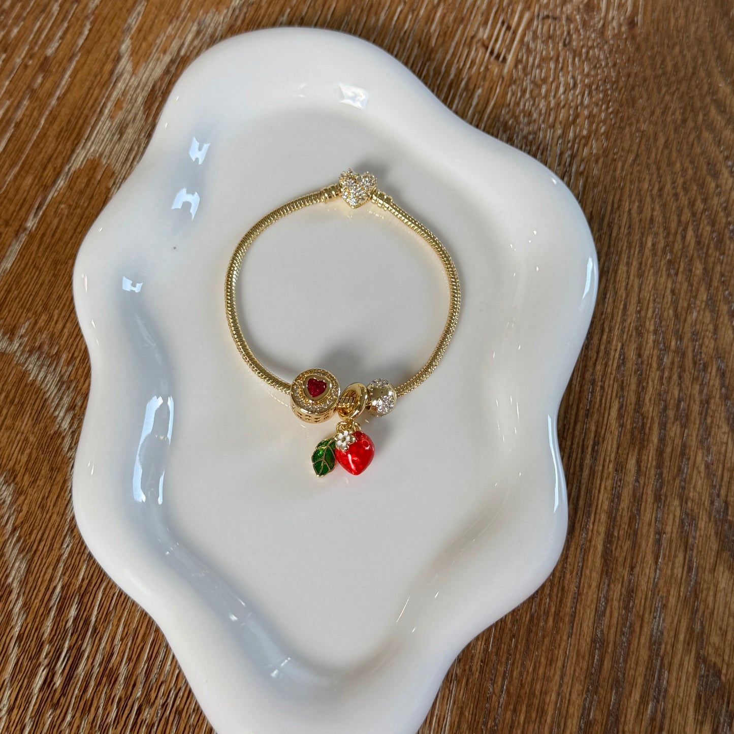 STRAWBERRY BRACELET