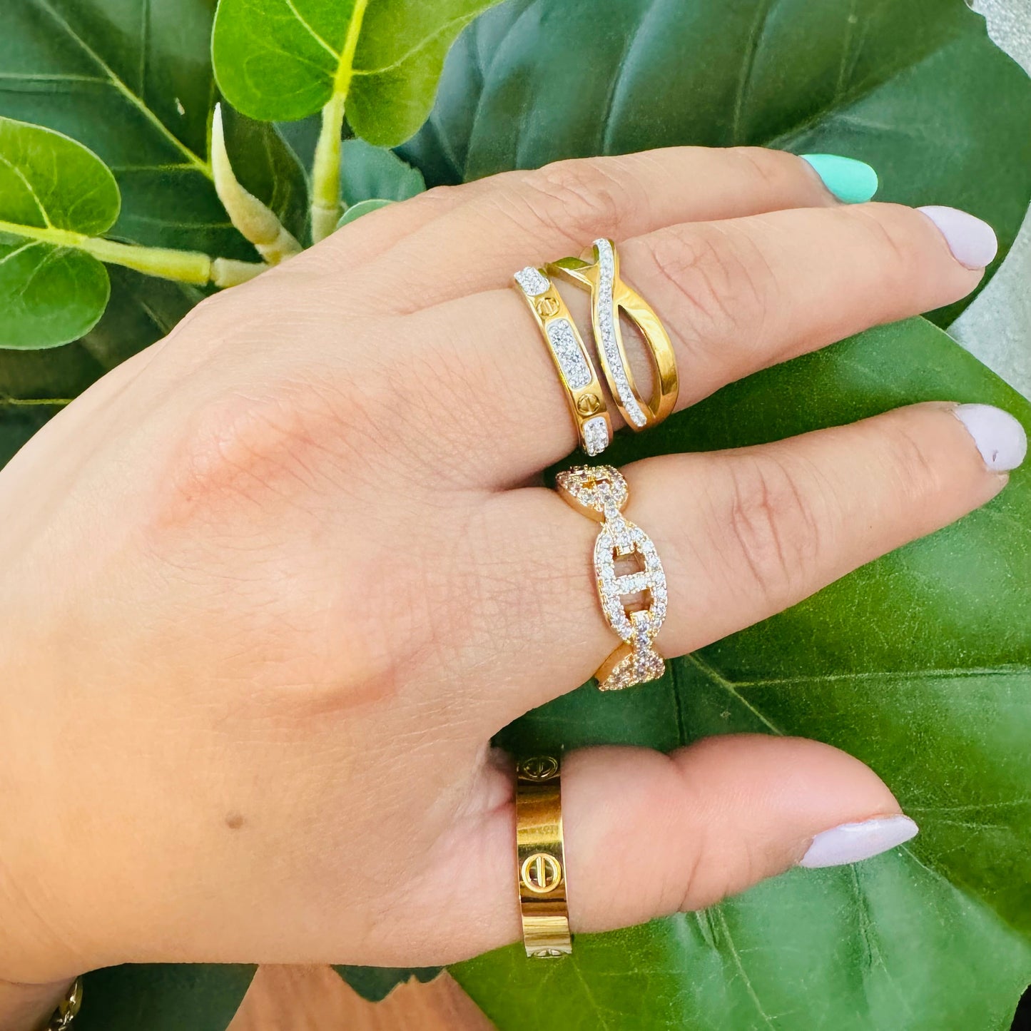 MIA RING