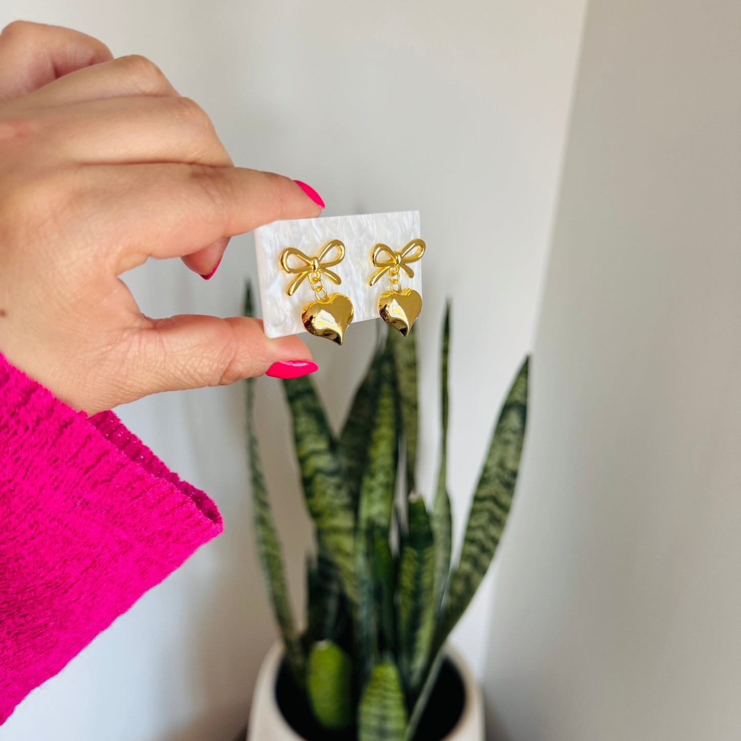 LILY EARRINGS