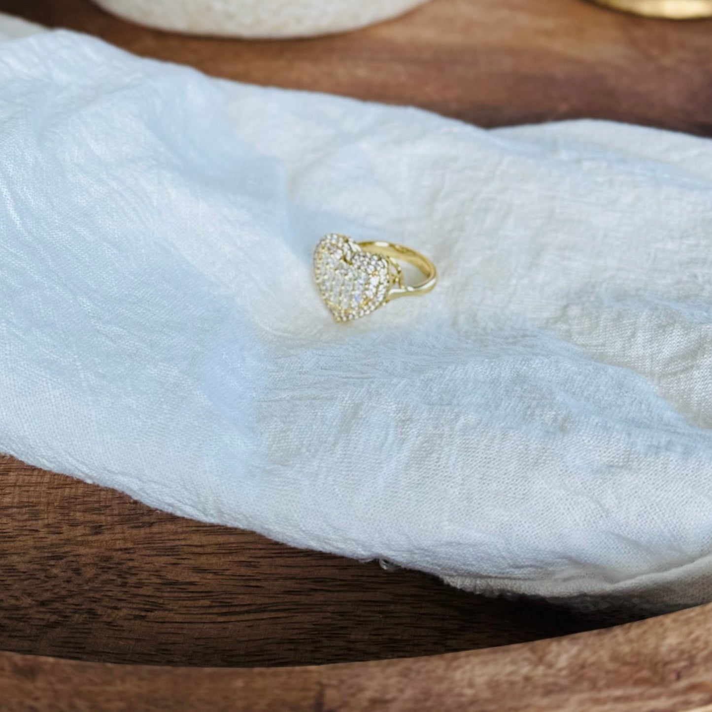 ELANOR RING