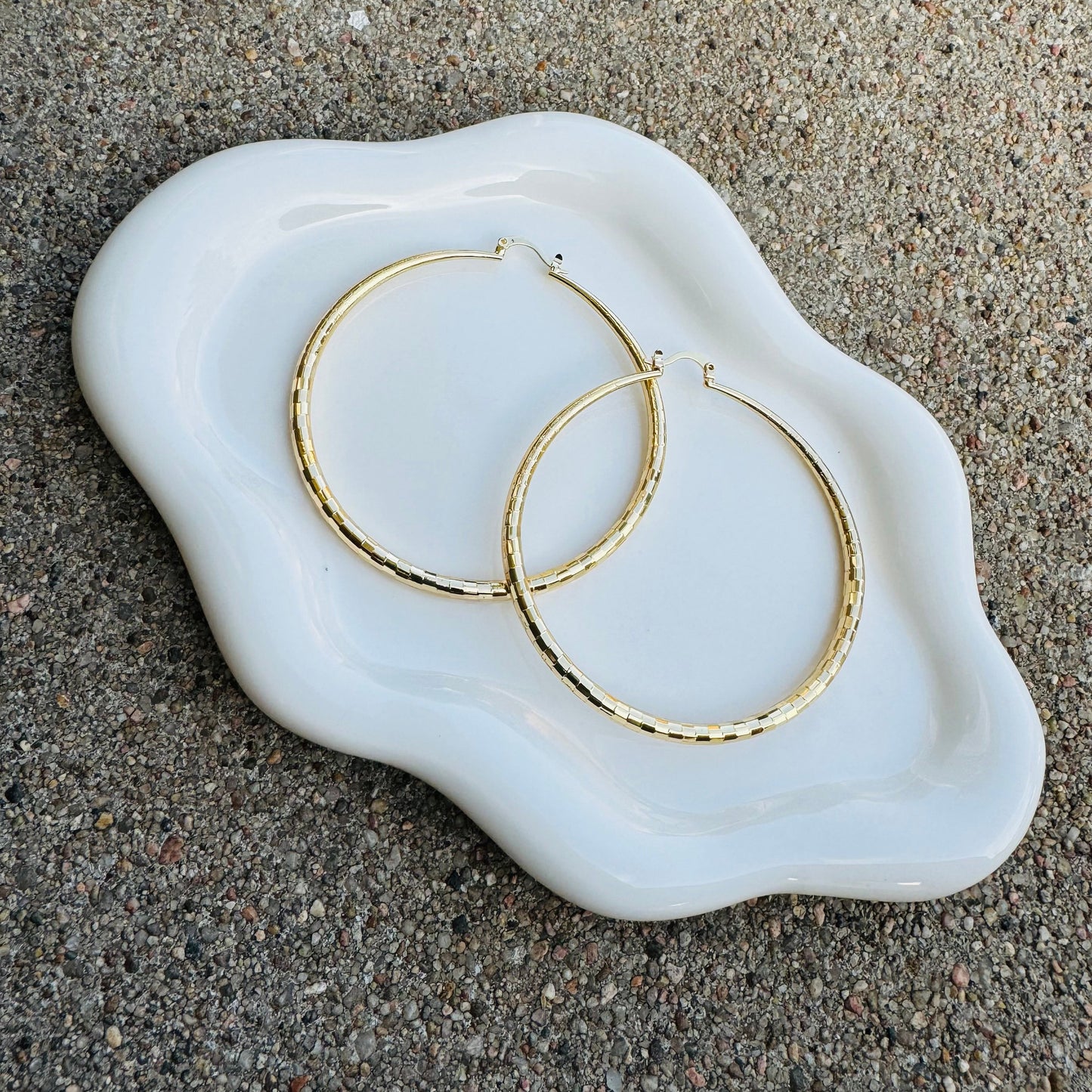 MARIBEL HOOPS