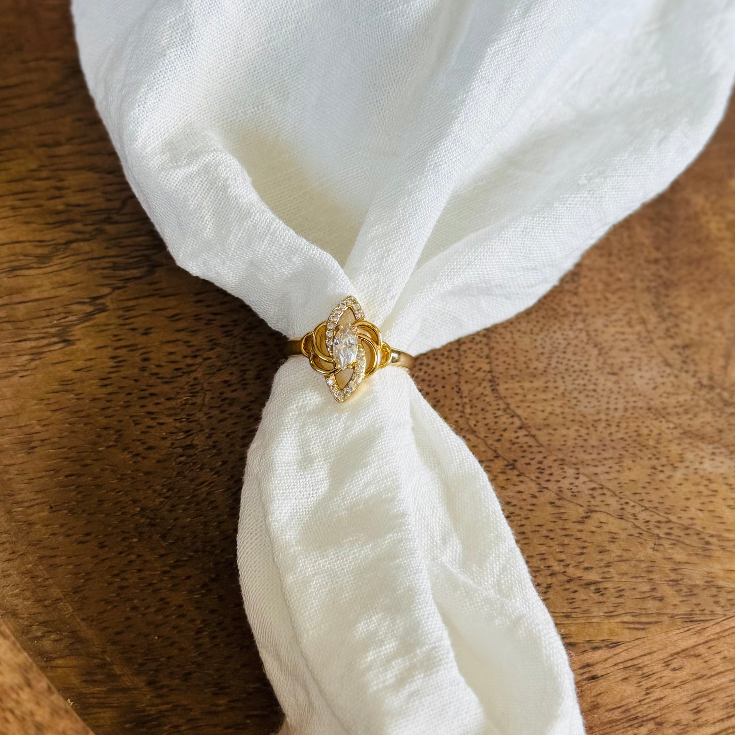 FELICIA RING