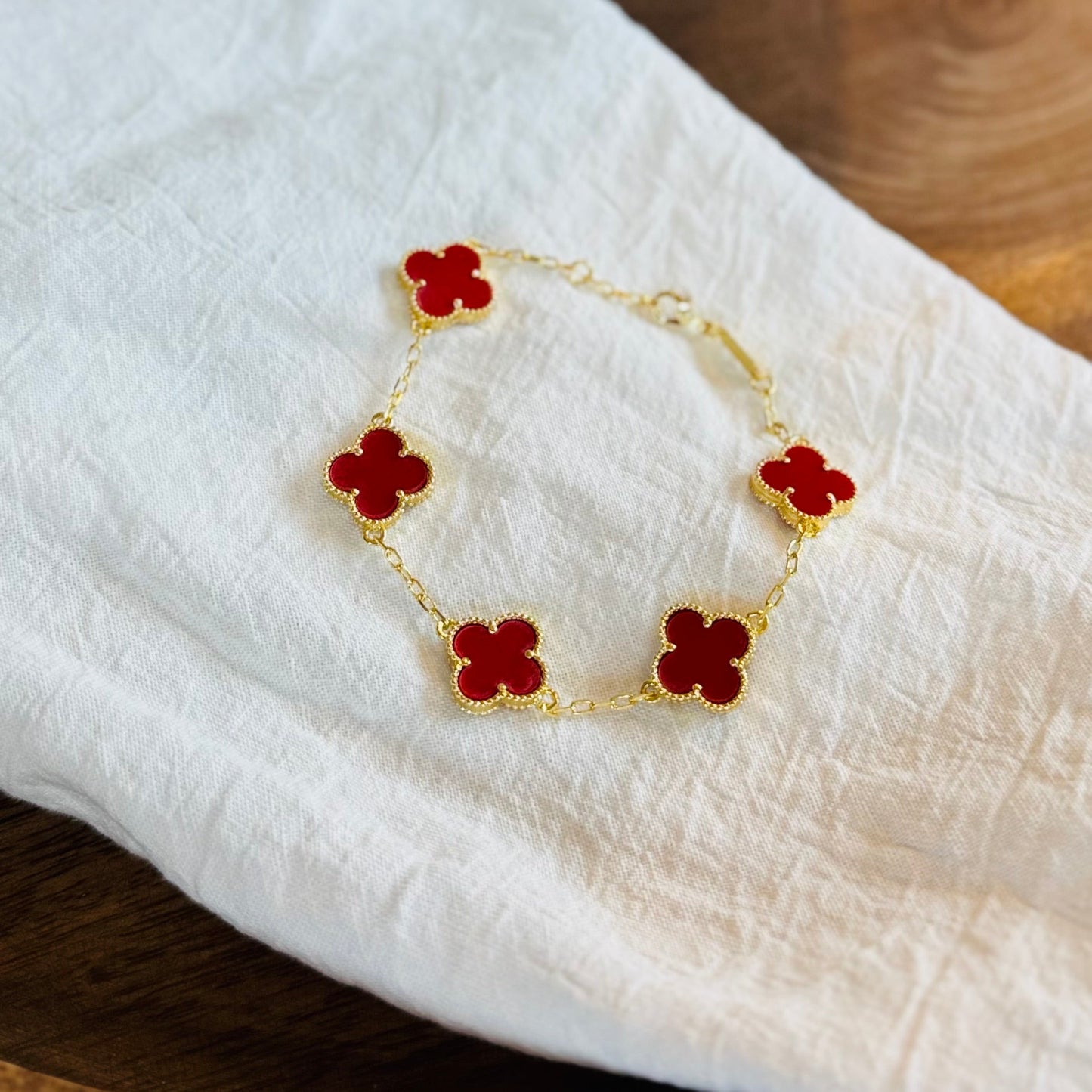 RED CLOVER SET