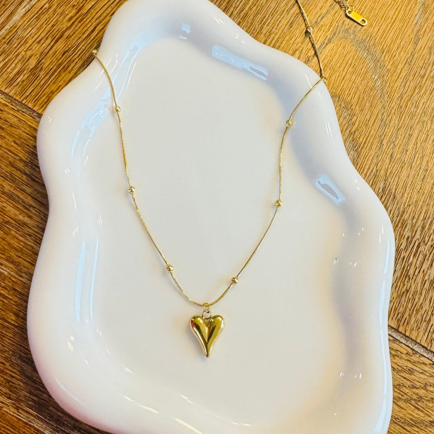 ABIGAIL NECKLACE