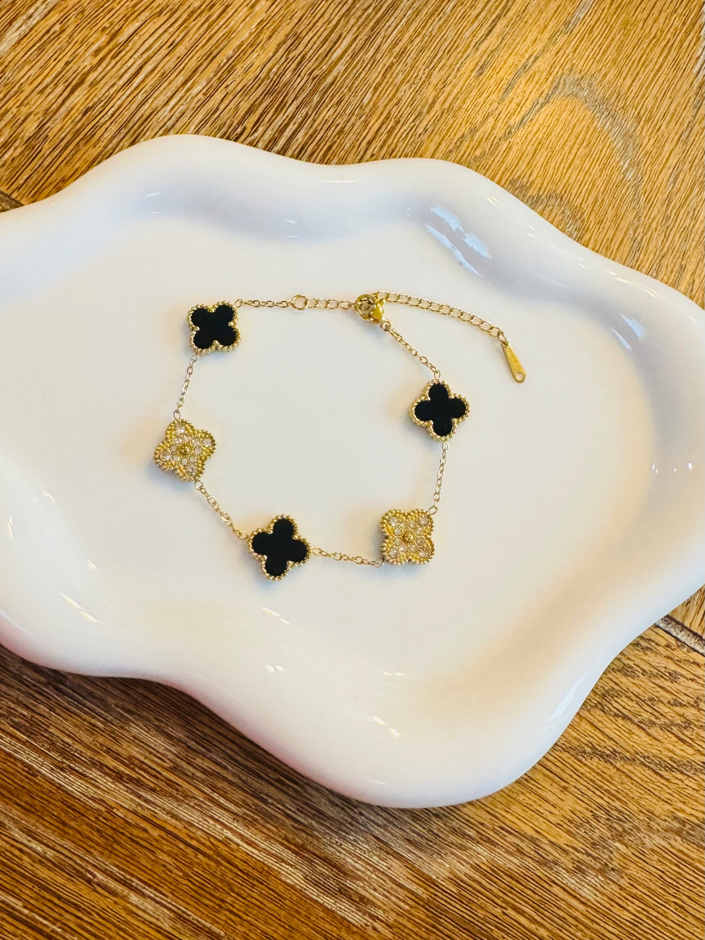 GENESSIS BRACELET