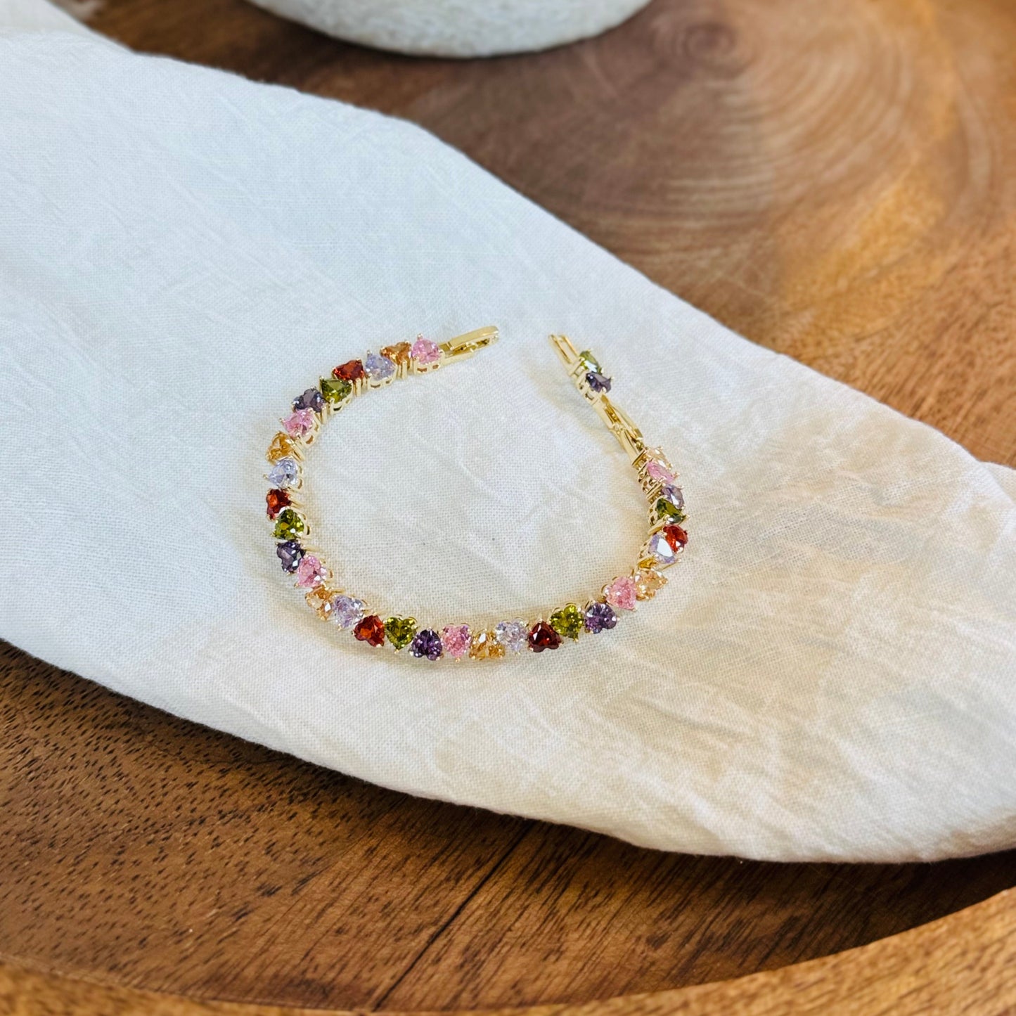 CORAZONES BRACELET