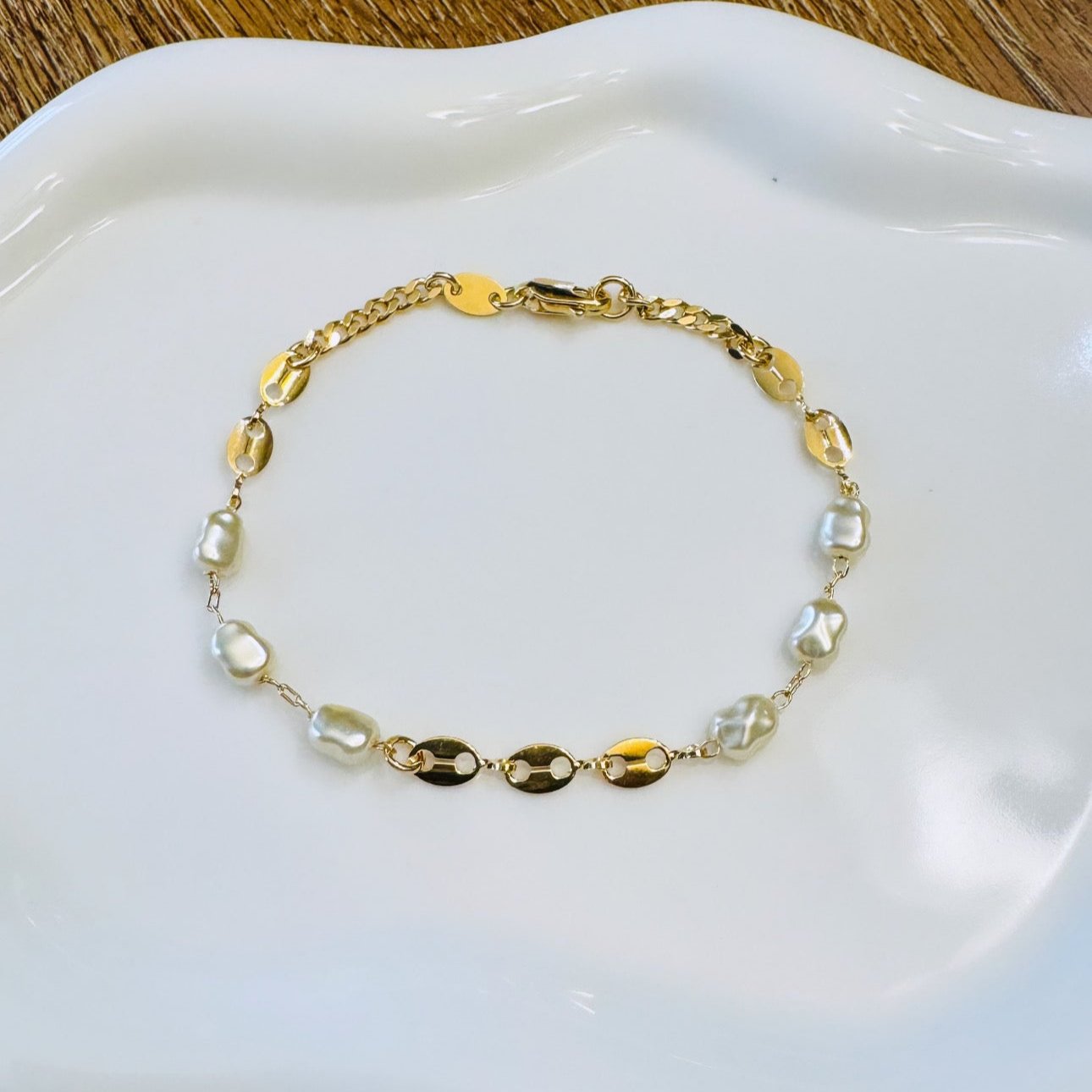 AVA BRACELET