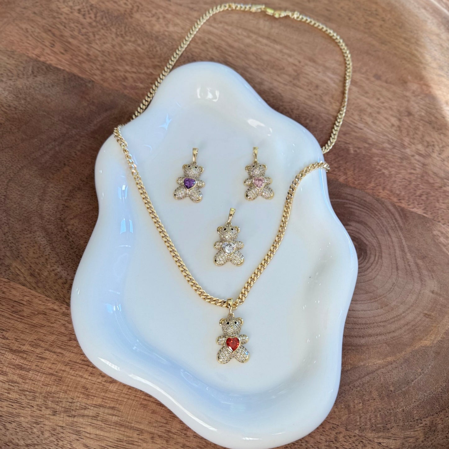 OSITO NECKLACE