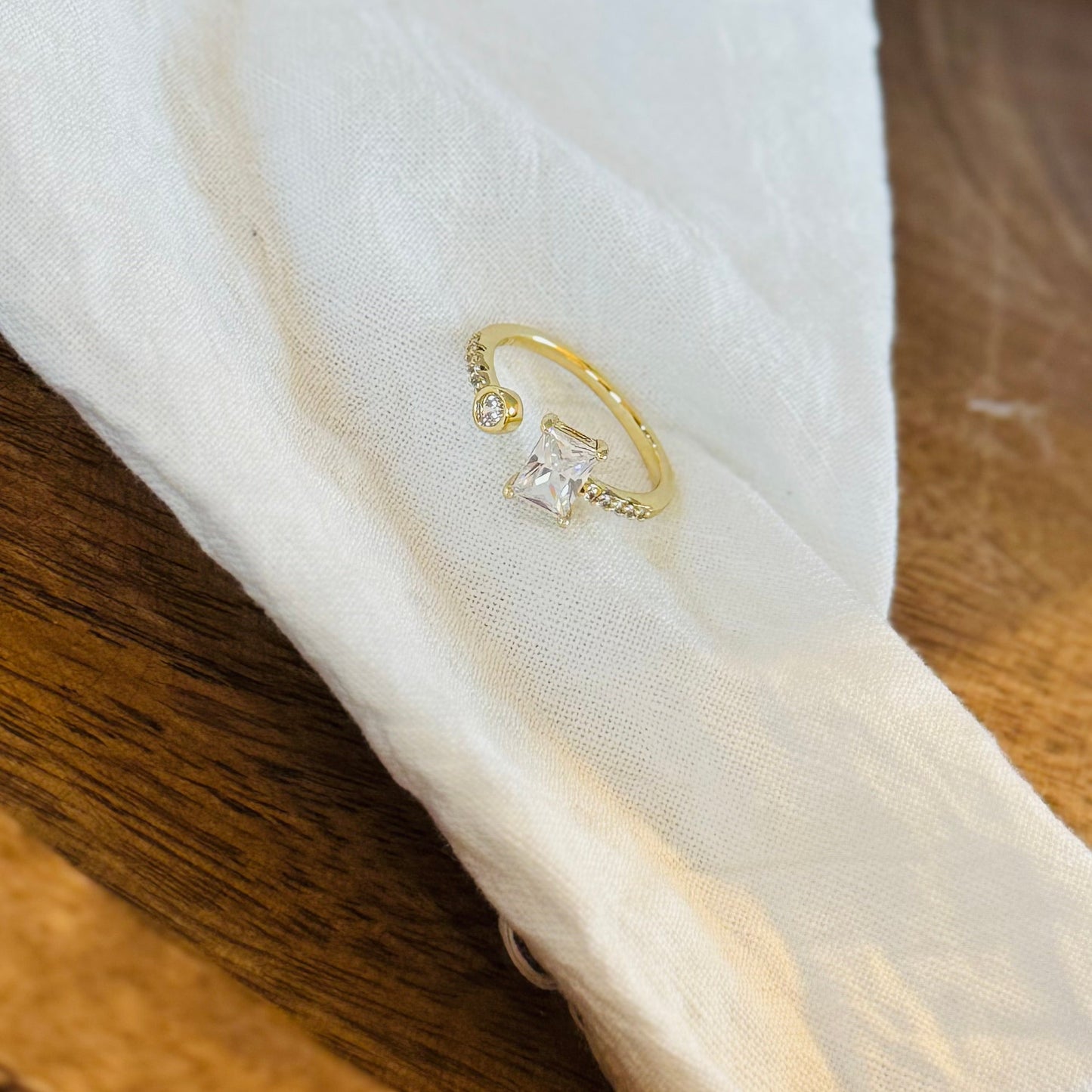 ELSA RING